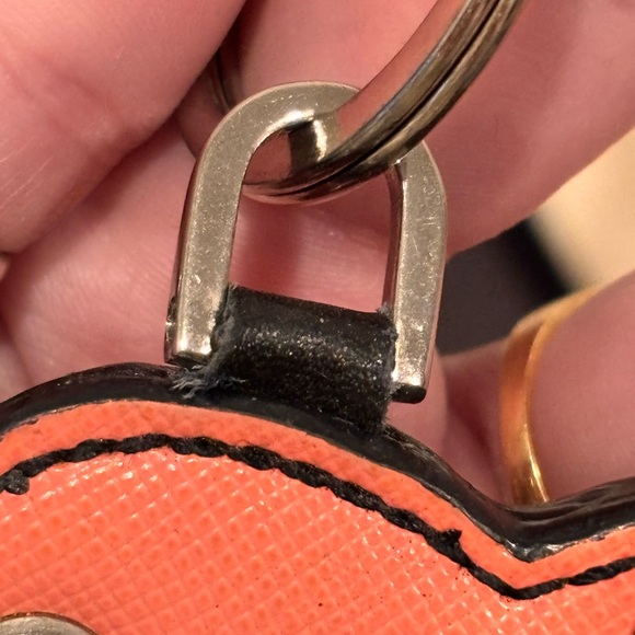 Prada Saffiano ‘Trick’ Coral Leather Studded Heart Keychain W/ Box - Picture 15 of 16